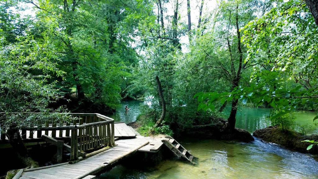 Rustic Home Mia Duga Resa Rum bild