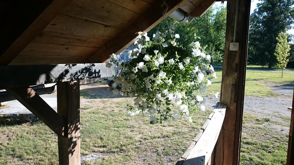 Rustic Home Mia Duga Resa Rum bild